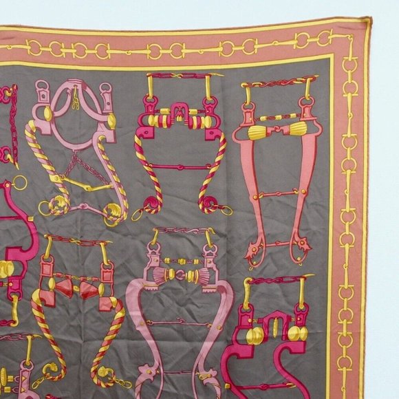 GUCCI Horsebit scarf silk Women [Used] - Picture 4 of 9